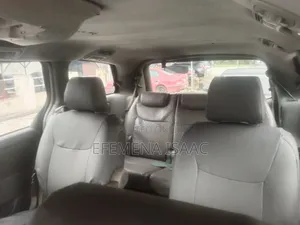Toyota Sienna 2005 Silver