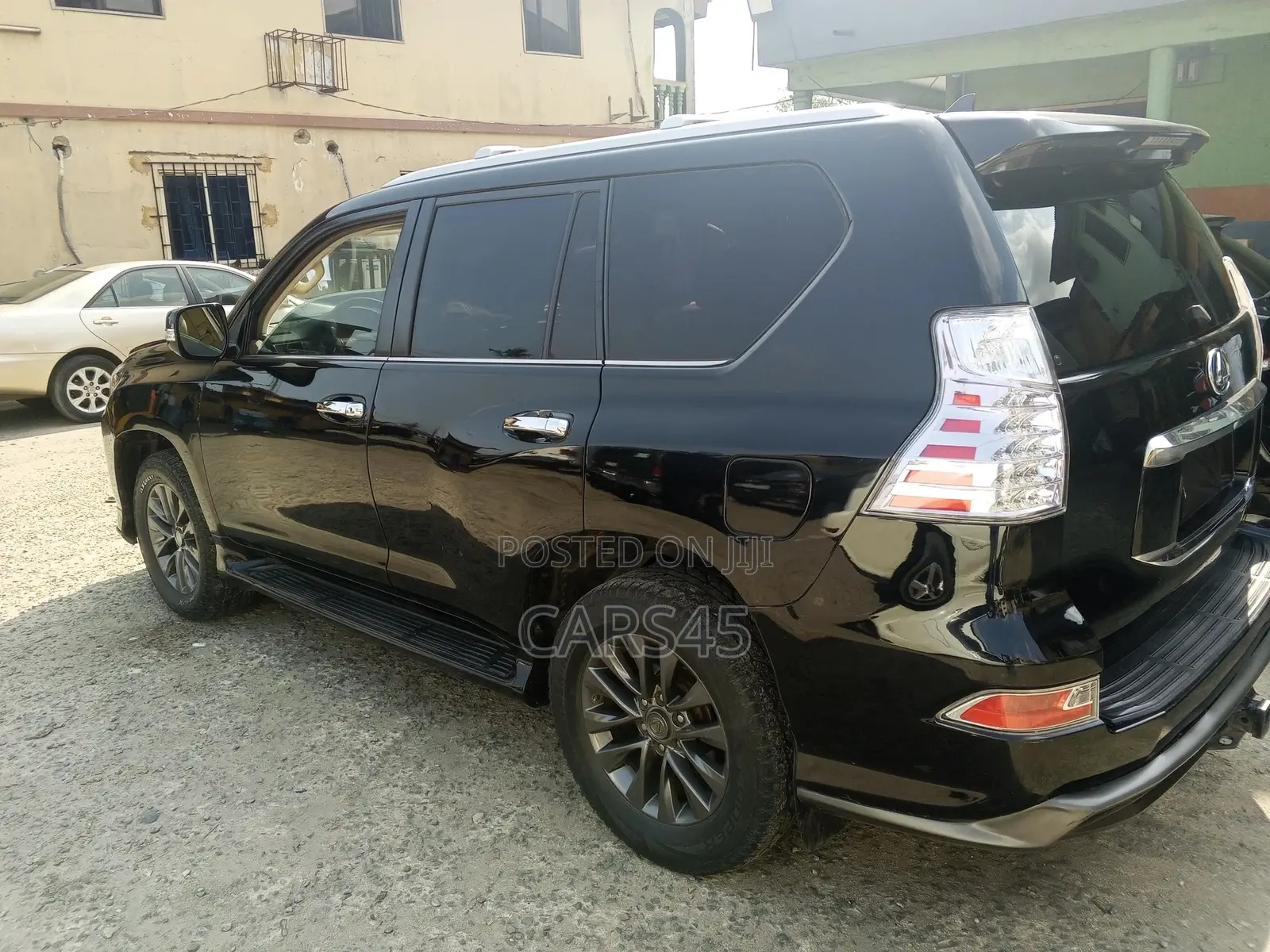 Lexus GX 2011 Black