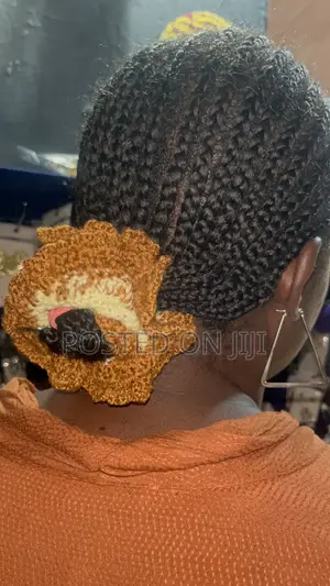 Brown and Cream Color Scrunchy Hair Packer