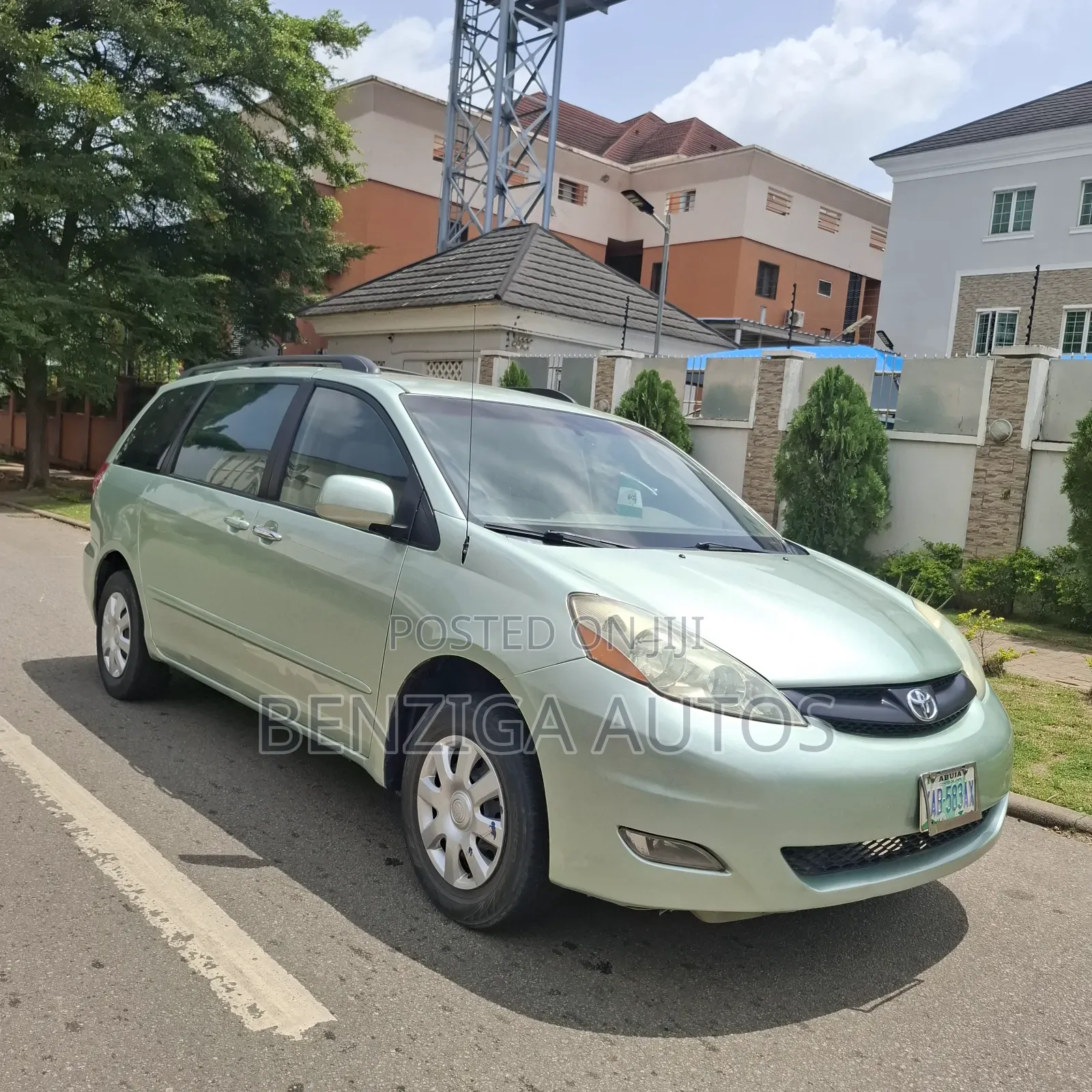 Toyota Sienna 2007 Green