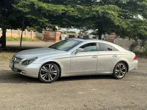 Mercedes-Benz CLS 500 2008 Silver