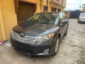 Toyota Venza AWD 2011 Gray