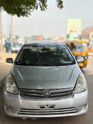 Toyota Wish 2009 Silver