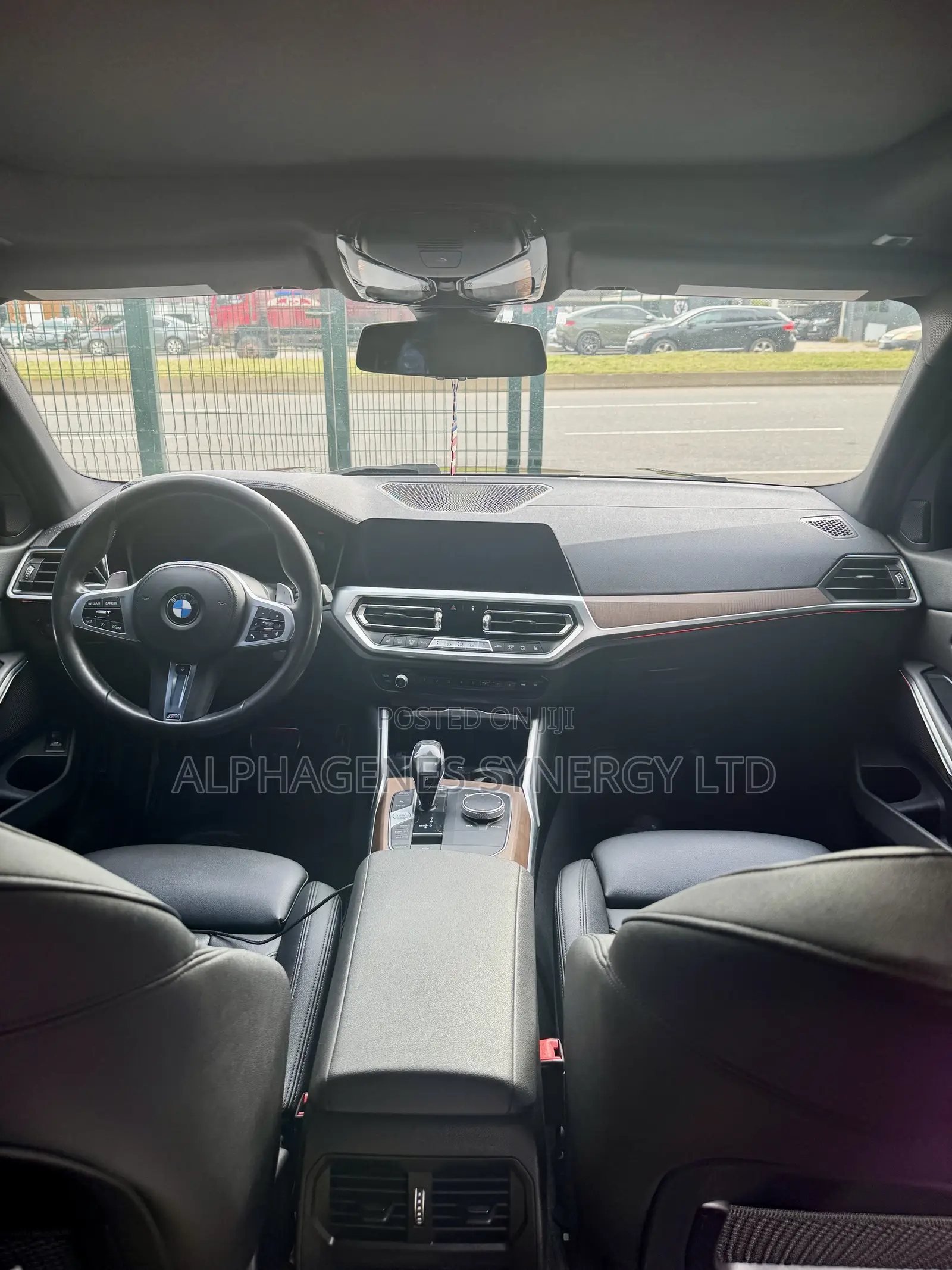 BMW 330i 2019 Black