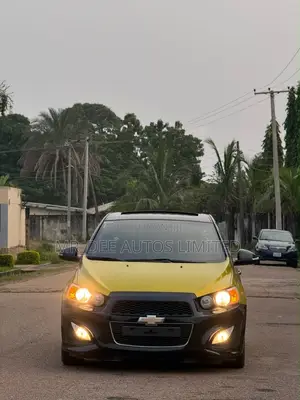 Chevrolet Cruze 2014 Yellow