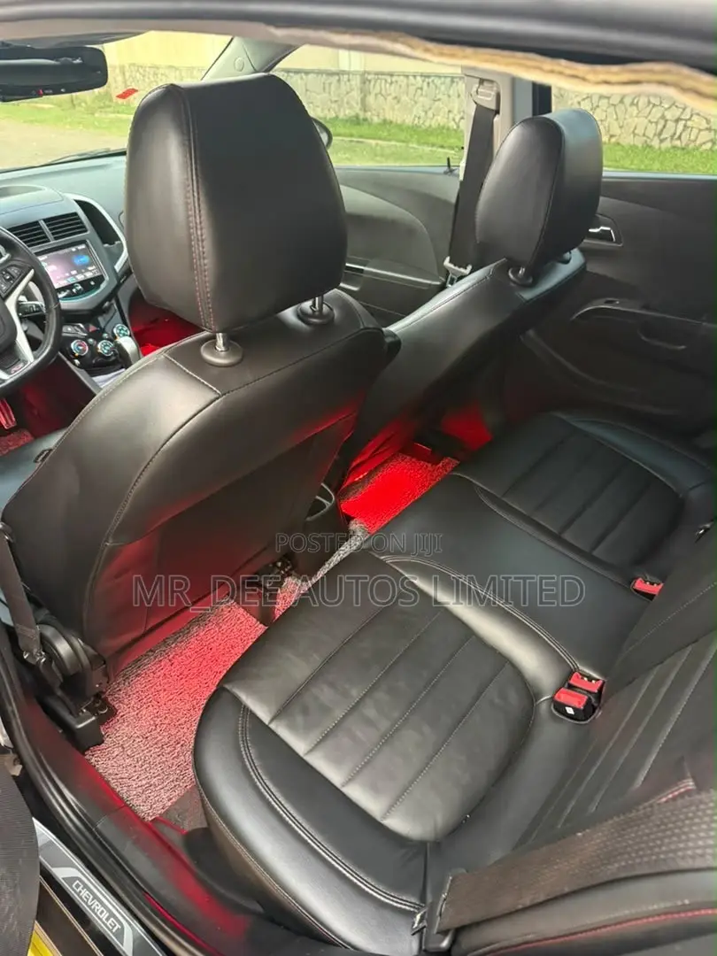 Chevrolet Cruze 2014 Yellow