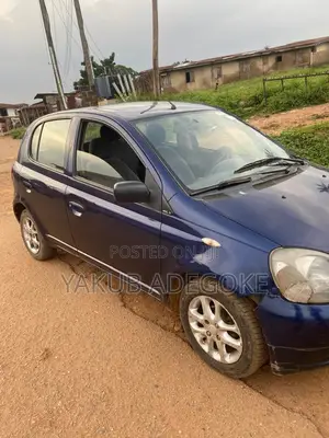 Toyota Yaris 2005 Blue