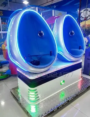 Brand New 2-Seater 9D VR Motion Cinema Simulator