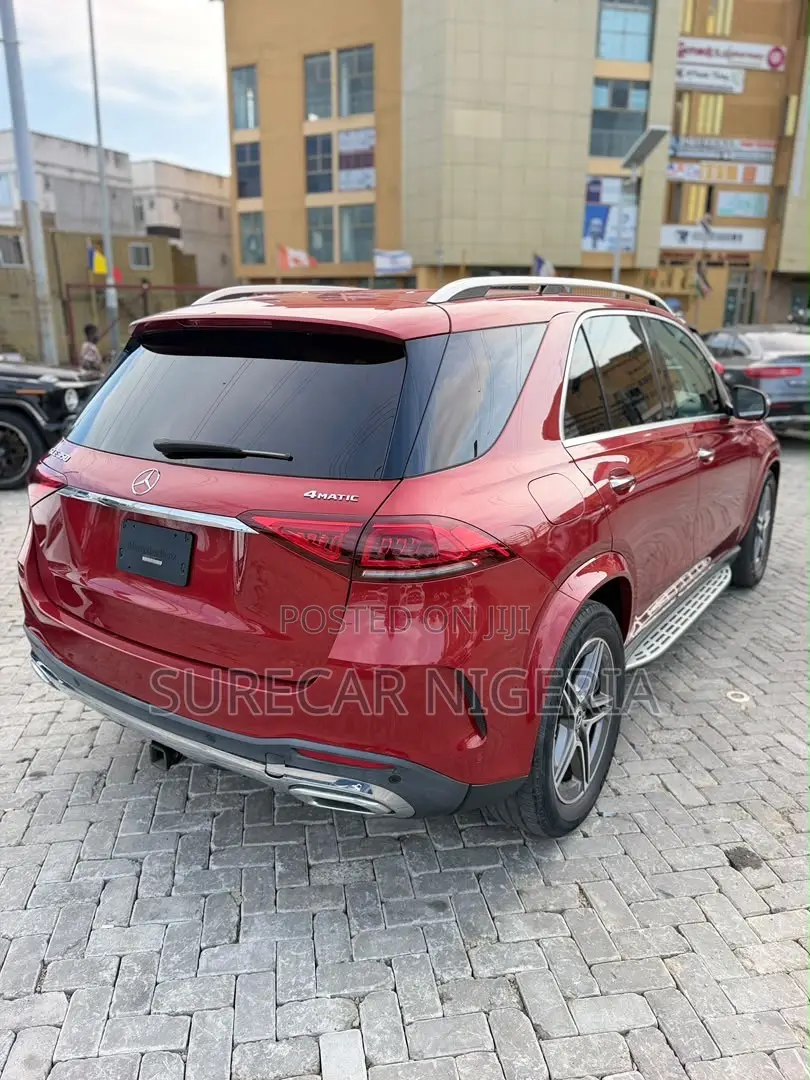 Mercedes-Benz GLE-Class 2018 Red