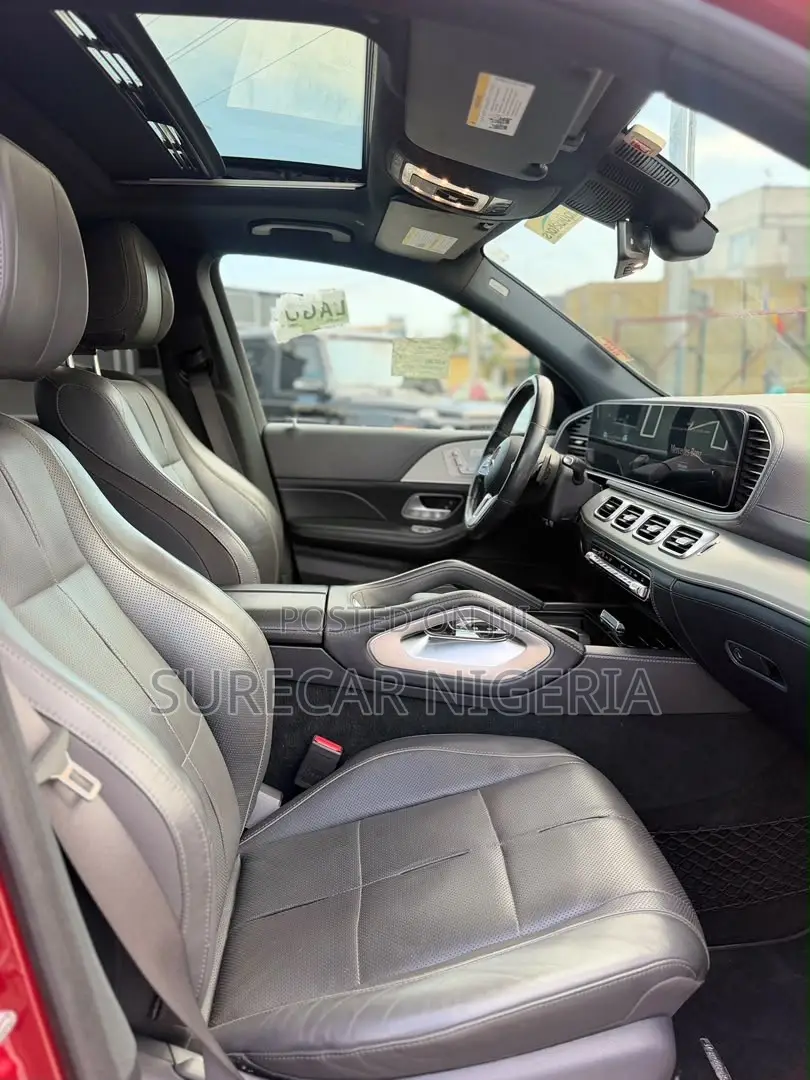 Mercedes-Benz GLE-Class 2018 Red