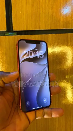 Apple iPhone 12 64 GB Red