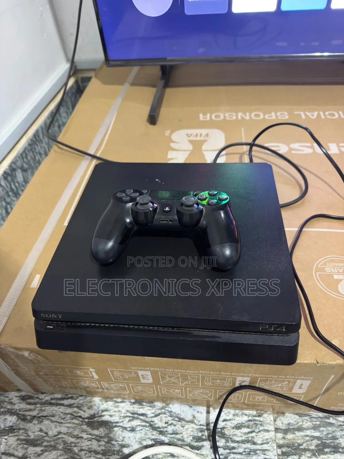 Ps4 Slim ( Hacked )