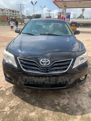 Toyota Camry LE 4dr Sedan (2.5L 4cyl 6AM) 2010 Black
