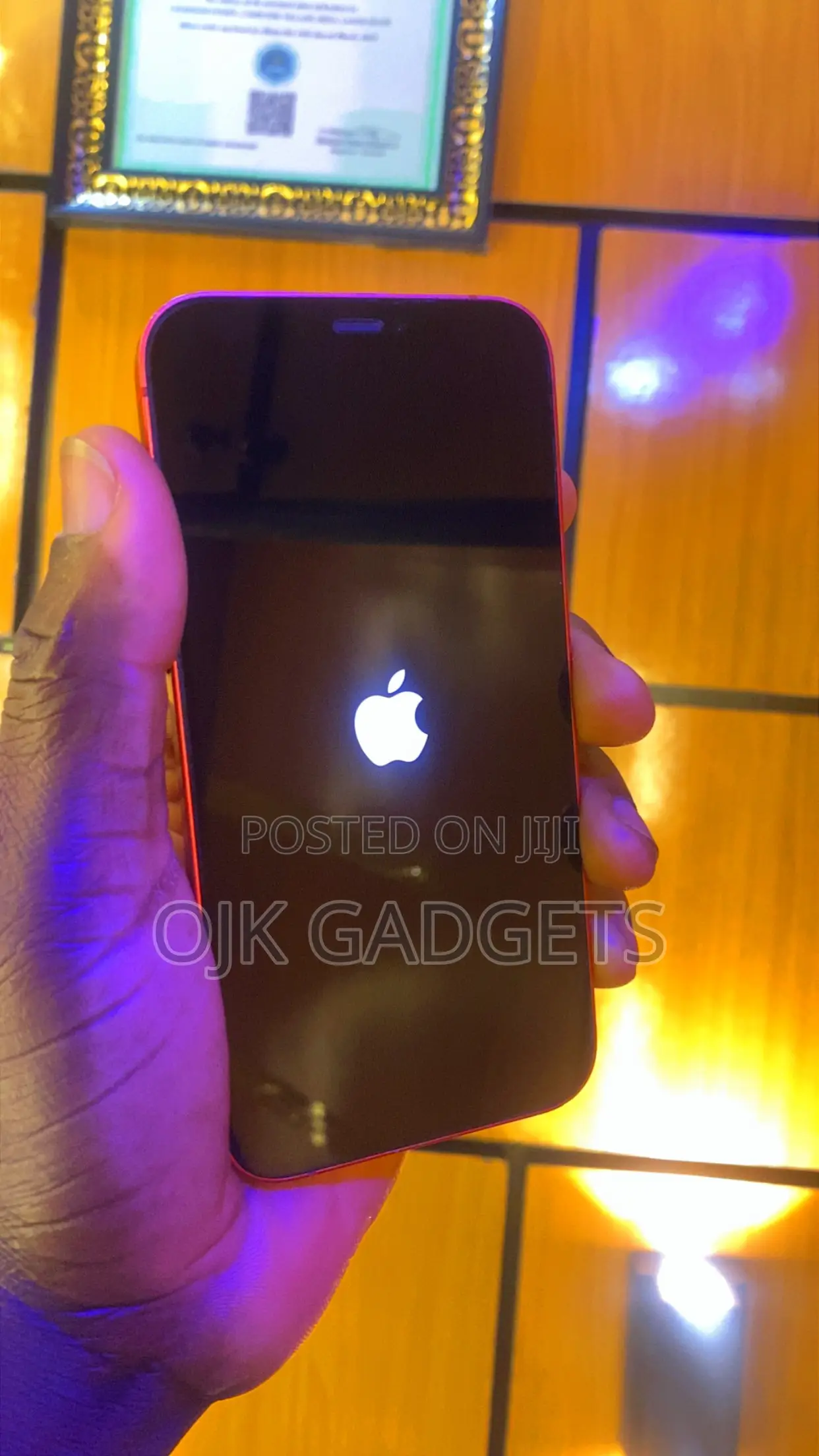 Apple iPhone 12 64 GB Red