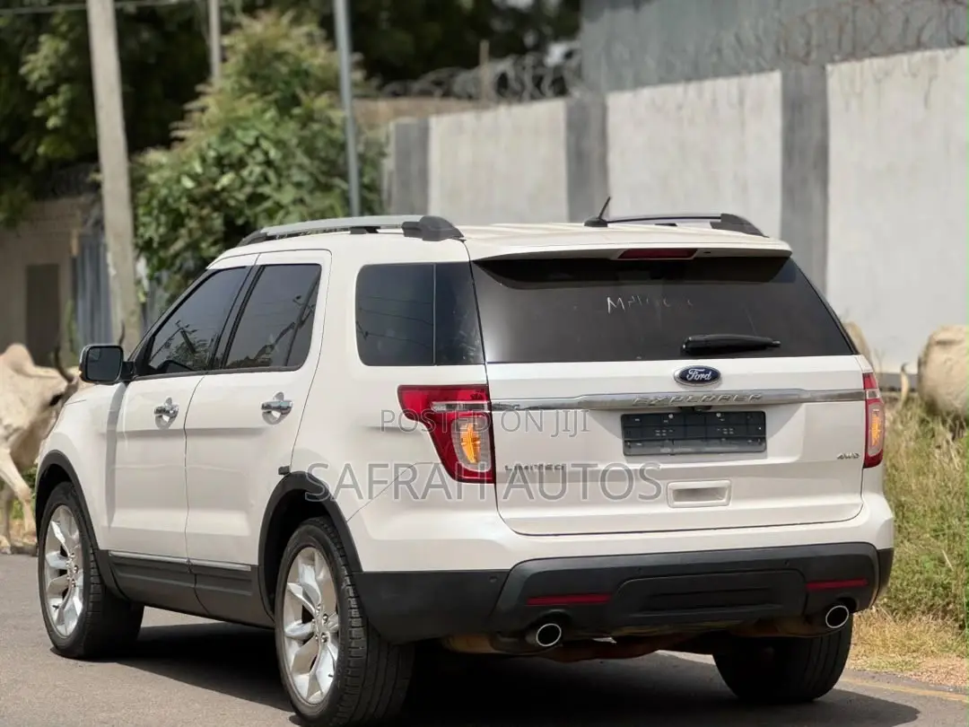 Ford Explorer 2015 White