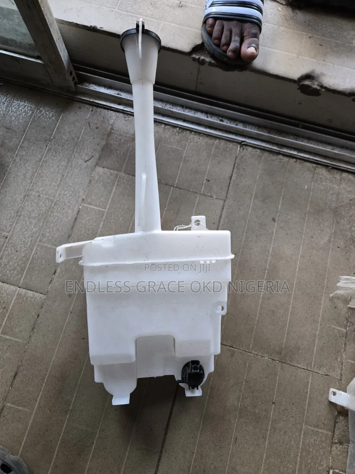 Water Can Corolla 208/2012 Available