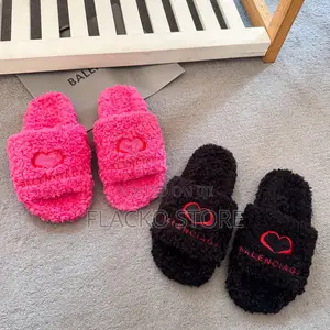 Premium Balenciaga Fur Slides