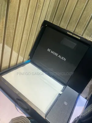 New Laptop Alienware 18 Area-51 32GB Intel Core Ultra 9 SSD 2T