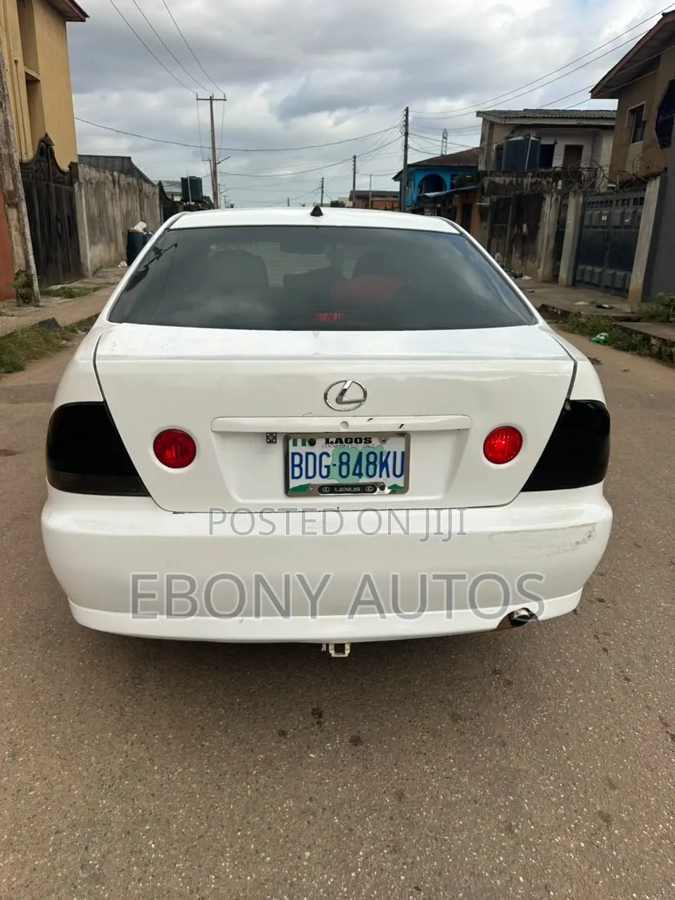 Lexus IS 2001 White