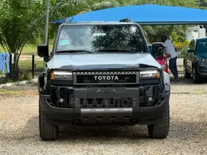 New Toyota Land Cruiser Prado 2025 Black