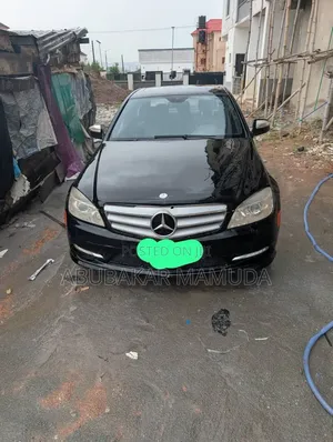 Mercedes-Benz C250 2009 Black