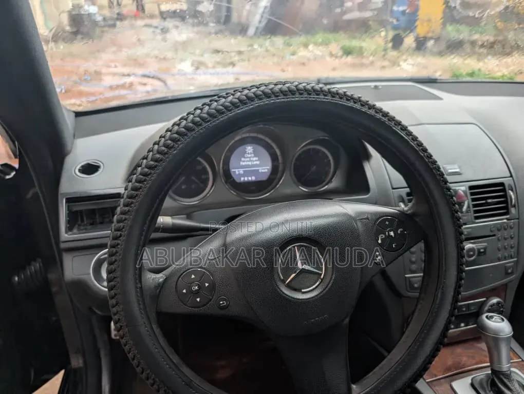 Mercedes-Benz C250 2009 Black