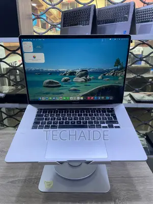 Laptop Apple MacBook Pro 2019 16GB Intel Core i7 SSD 512GB