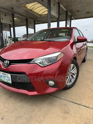 Toyota Corolla LE Premium 4dr Sedan (1.8L 4cyl CVT) 2016 Red
