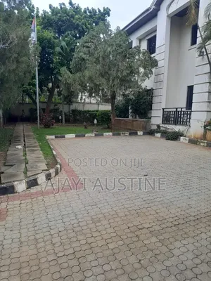 5bdrm Duplex in Maitama, Abuja for rent