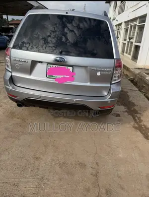 Subaru Forester 2.5X Limited 2011 Silver