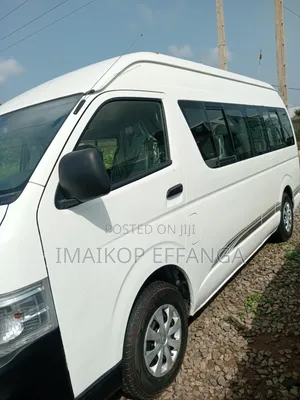 Toyota HiAce 2012 White