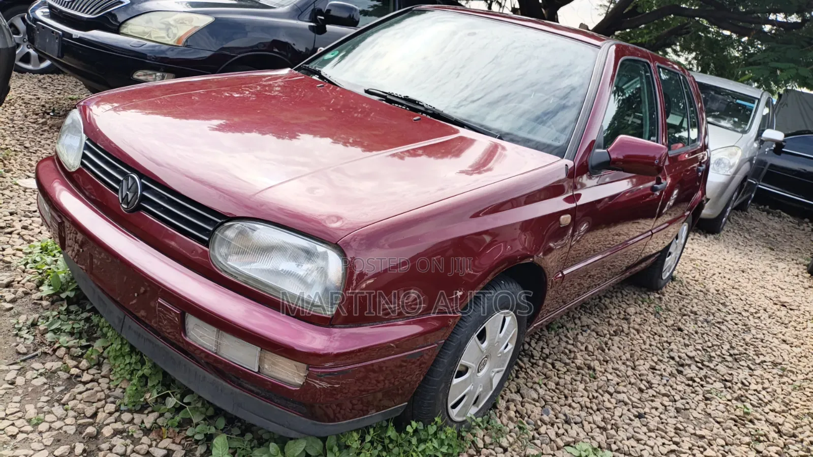 Volkswagen Golf 2003 Red