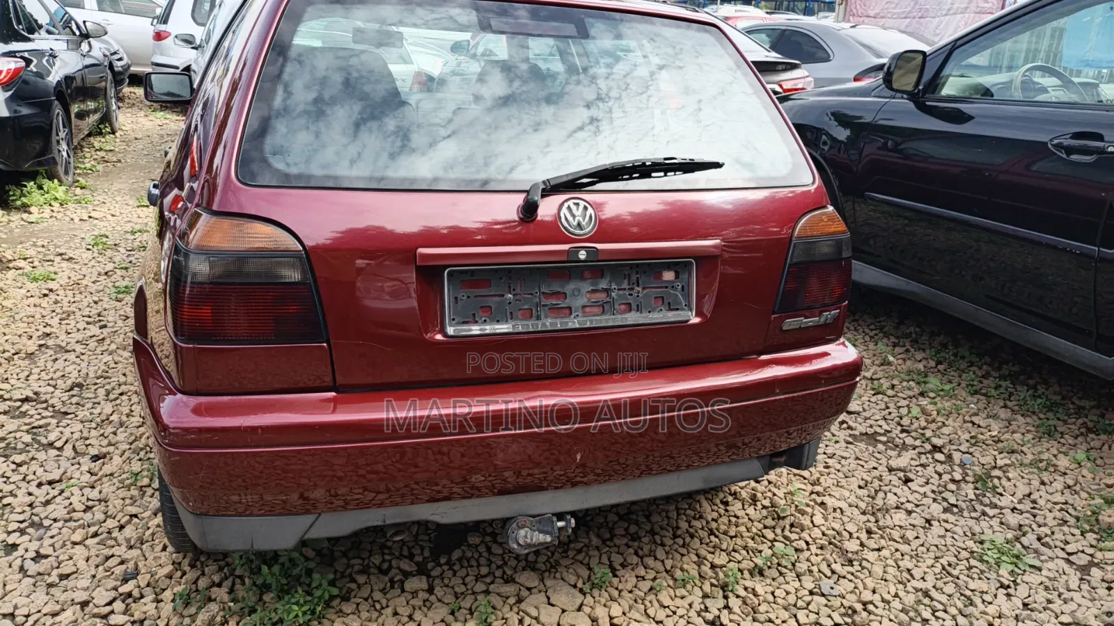Volkswagen Golf 2003 Red