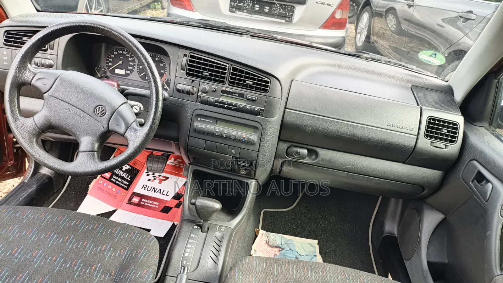 Volkswagen Golf 2003 Red
