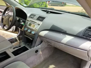 Toyota Camry 2.4 SE 2008 Gray