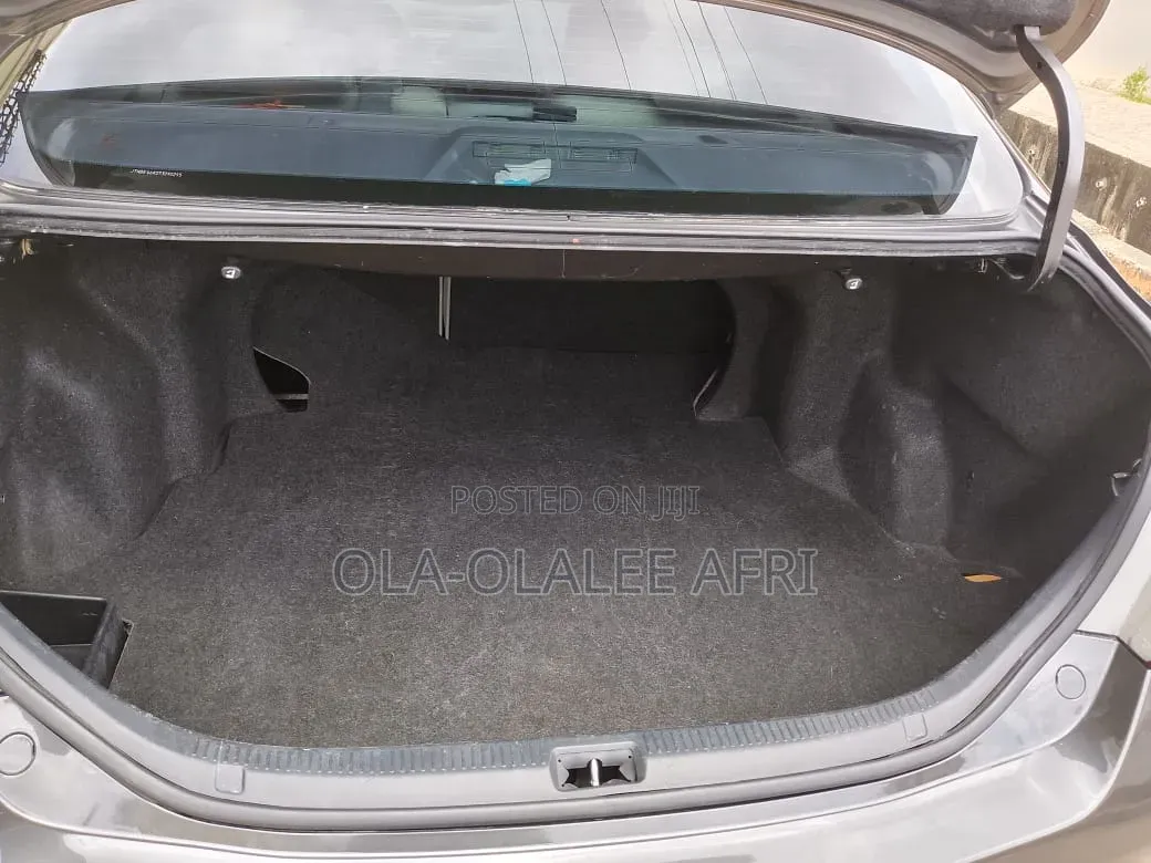 Toyota Camry 2.4 SE 2008 Gray