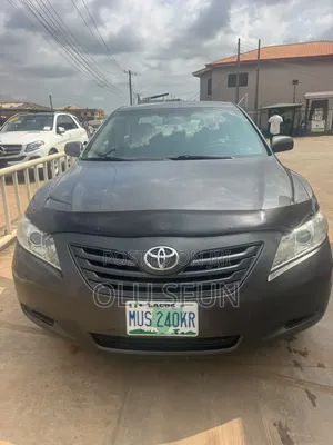 Toyota Camry 2.4 LE 2008 Gray