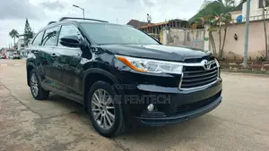Toyota Highlander XLE 4dr SUV (3.5L 6cyl 6A) 2015 Black