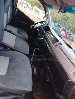 Toyota HiAce 2012 White