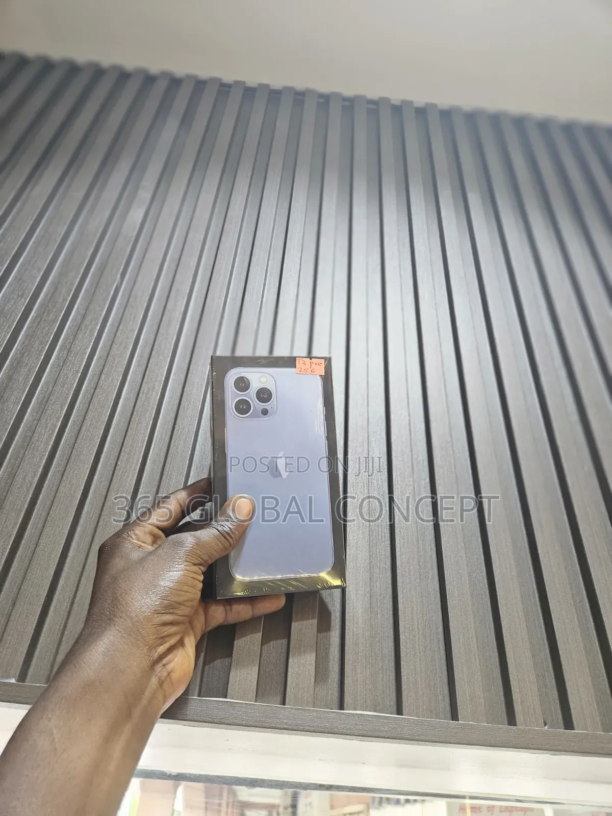 New Apple iPhone 13 Pro 256 GB Blue