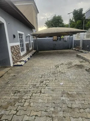 4bdrm Bungalow in Wuse Zone for rent