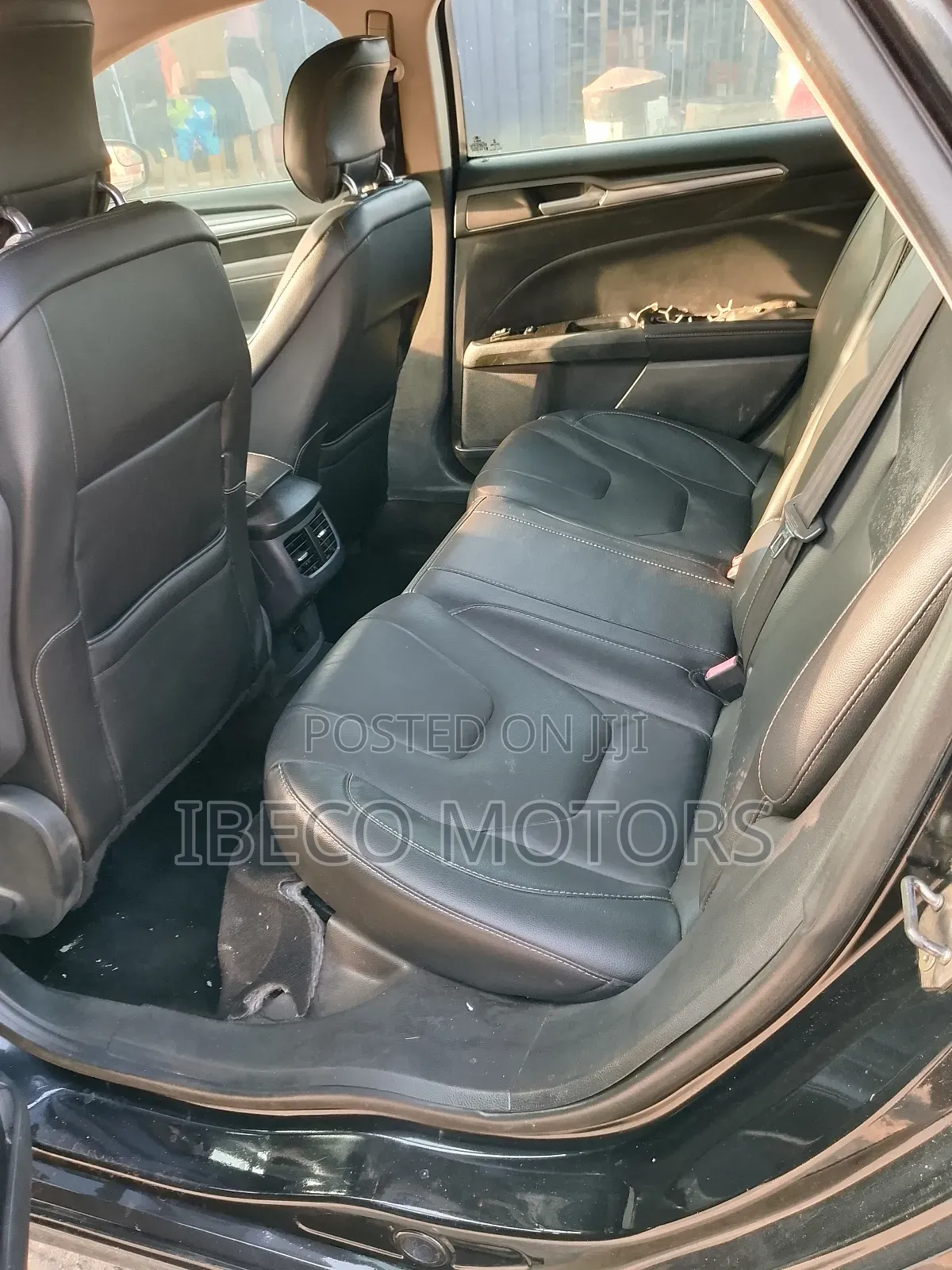 Ford Taurus SE 2013 Black