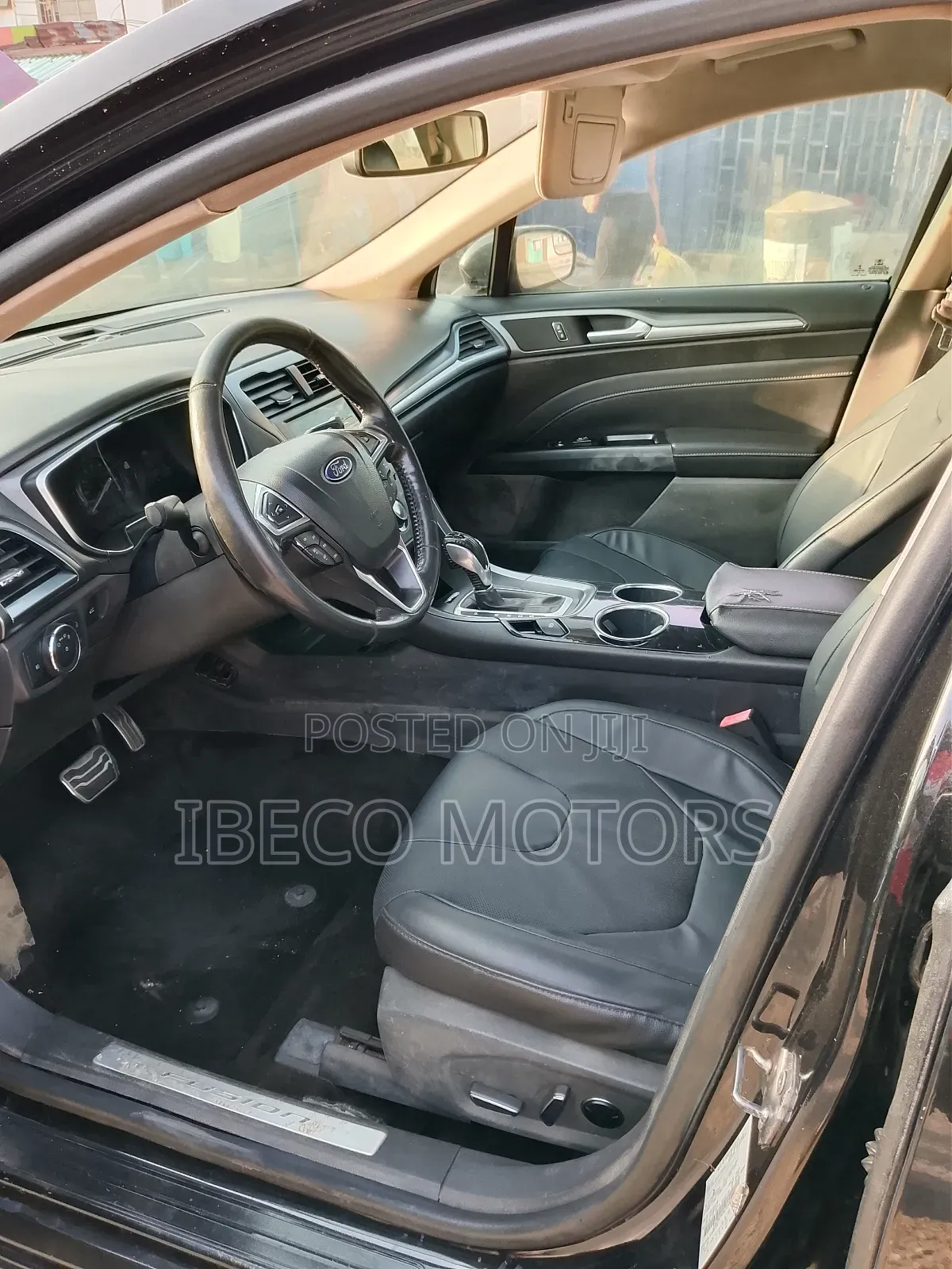 Ford Taurus SE 2013 Black