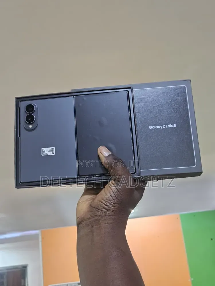 New Samsung Galaxy Z Fold8 256 GB Black