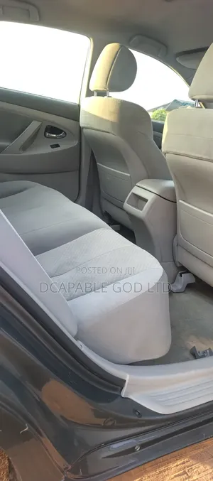 Toyota Camry 2.4 LE 2008 Gray