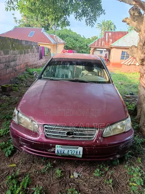 Toyota Camry 2002 Red
