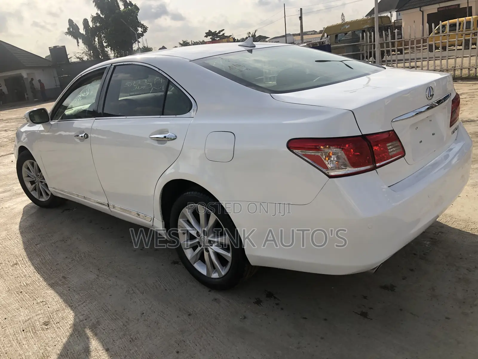 Lexus ES 350 2012 White