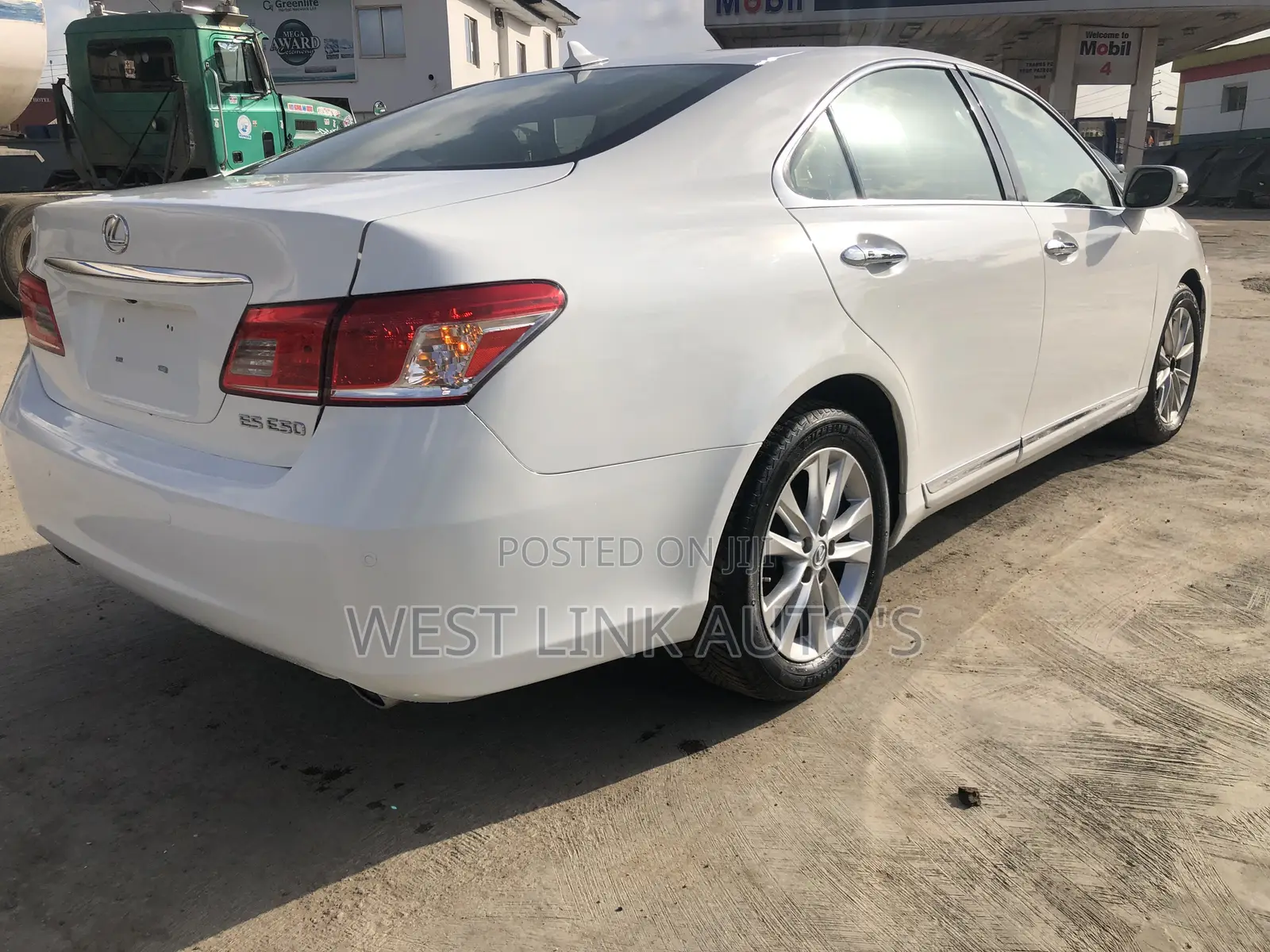 Lexus ES 350 2012 White