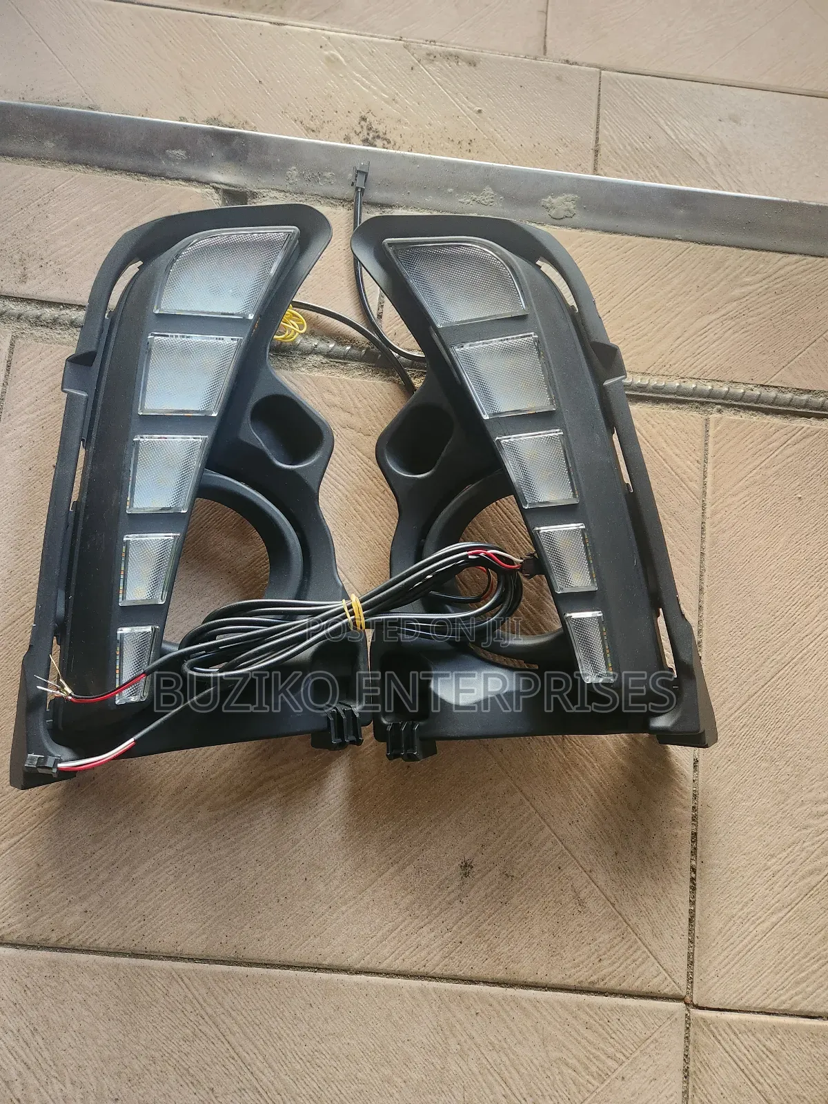 LED Foglight Cover Highlander 018