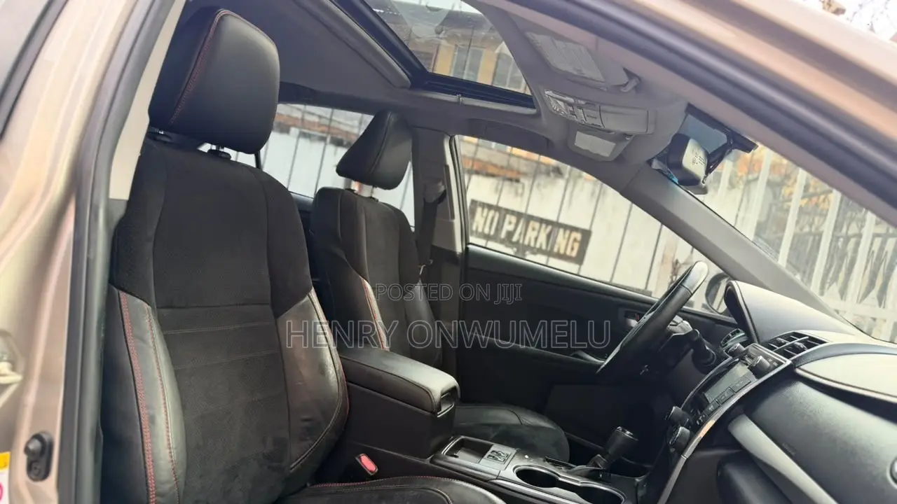 Toyota Camry 2015 Gold